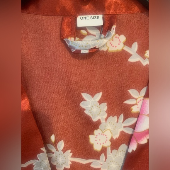 Floral Satin Robe Kimono Short With Belt Boho Women’s One Size - Picture 2 of 5